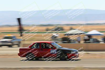 media/Oct-01-2022-Team Topak Racing (Sat) [[f860fb51be]]/2-Inter Low 2/session 2 turn 11/